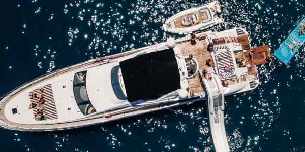 seven-star-floatspace