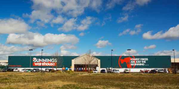 is bunnings open