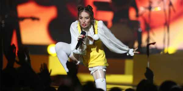 jaguar jonze sexual assault