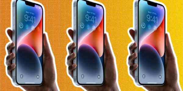 Woman holding the iPhone 14 Plus.