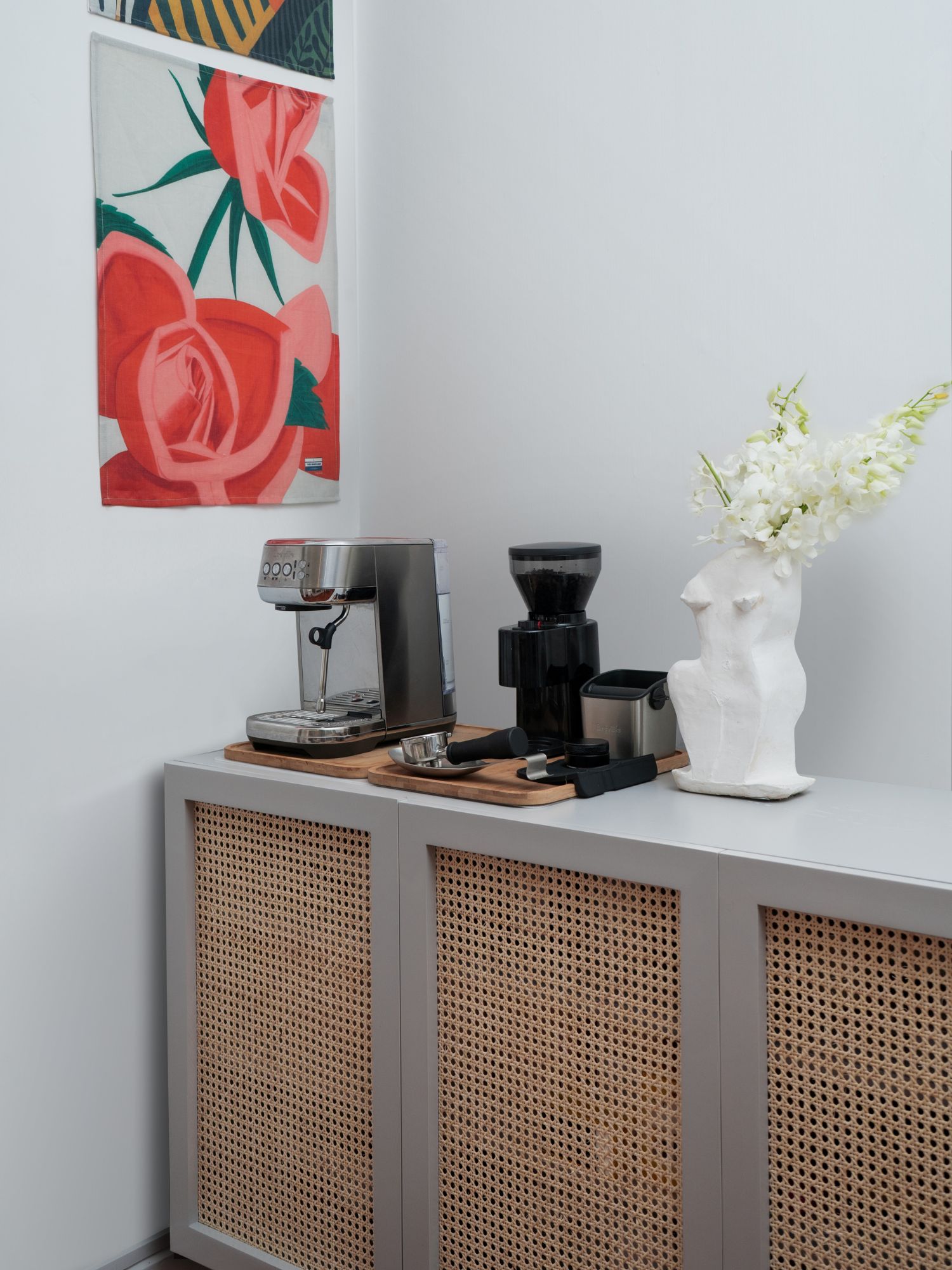 Coffee machine station