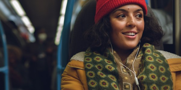 Cora Kirk as Hayley in "Your Christmas or Mine?"