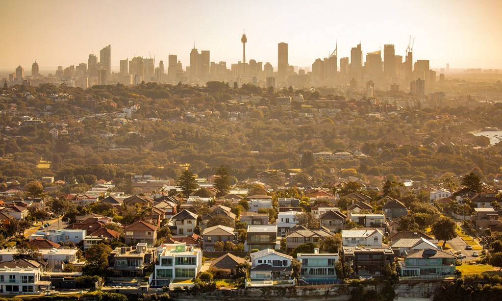 Sydney suburbs sweltering in the summer heatwave
