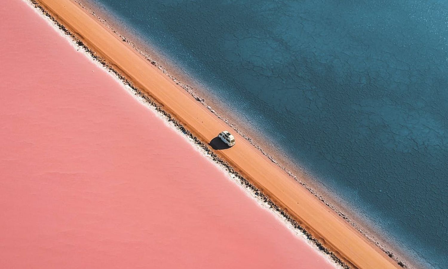 pink lake australia